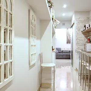  Apartamento Milanrentals - Charlie